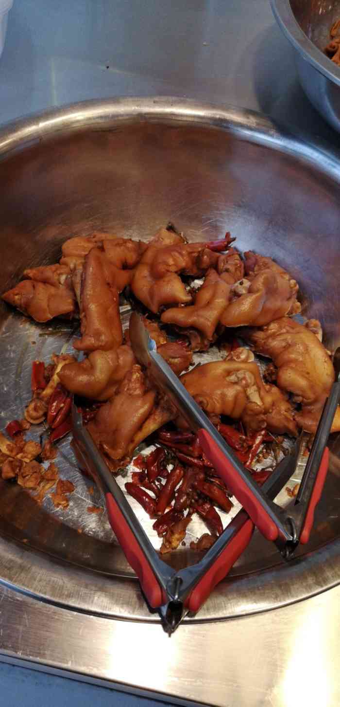 御品香卤品(竹叶山店)-"御品香卤品竹叶山店位于武汉市江岸区江大路.