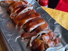 东方四更烤乳猪-东方之猪四更烤乳猪(金垦总店)