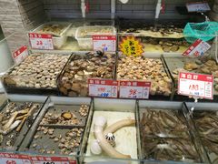 -万龙洲海鲜(大兴绿地缤纷城店)