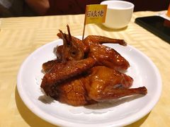 驰名石岐乳鸽-石岐佬中山菜馆(张溪店)