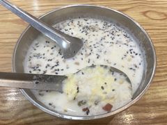 -白翔甜食店