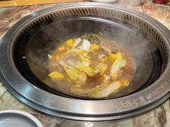 -锅老头铁锅炖•大锅蒸汽海鲜(韩乐坊店)