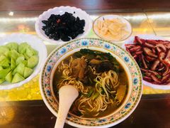 -金杨拉面王小吃面馆·牛三宝面·红烧牛肉粉