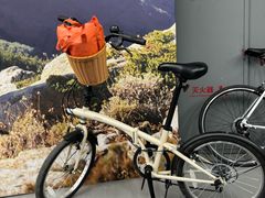 -迪卡侬(西三旗店)