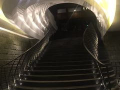 门口的设计-Tivano意大利餐厅(成都居舍酒店)
