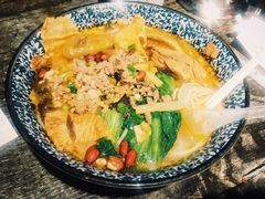-粉家柳州螺蛳粉(杨宅路店)