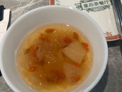 -皇后餐厅-煲仔·小菜·打边炉(古北店)