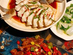 -老宅藕香·湖北菜·非遗藕汤·武昌鱼(黄鹤楼景观店)