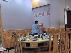 -东巴谷野生菌火锅餐厅