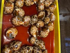 -东口码头·烧鸽子·鱼头泡饼·地方菜(金鹰悦城店)
