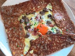 鸡蛋蘑菇熏肉荞麦可丽饼-RAC BAR(安福路店)