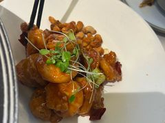 宫保虾球-麻六记(新天地店)