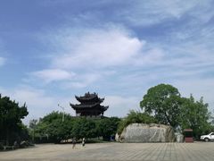 -巴陵广场
