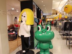 -LINE FRIENDS Garosu-gil Flagship Store