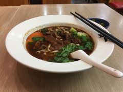 -贯一台湾牛肉面(八一七中路店)
