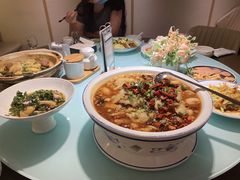 -隆喜元鱼汤包·海鲜(中联广场店)