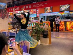 -观音桥步行街
