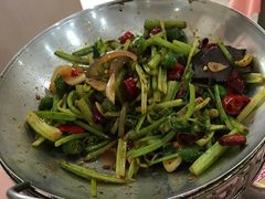 -The Dishes Seafood & Restaurant