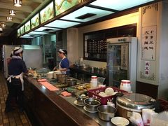 -阿水狮猪脚大王(台中公园店)