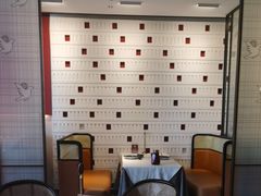 -鸽子侯·家宴·平价海鲜(绿地店)