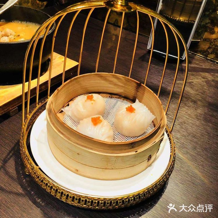 鸡爪吃起来也比较糯的，吃火锅太多了