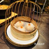 鸡爪吃起来也比较糯的，吃火锅太多了