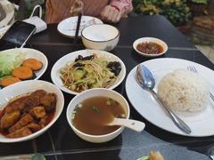 -瑞丽觉觉味道·异国风情(瑞丽大道店)