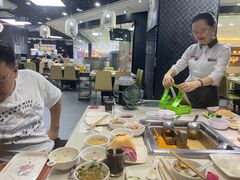 -海底捞火锅(吾悦国际广场店)