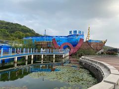 -无锡动物园·太湖欢乐园