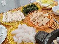 -大鼎石锅鱼(春江里店)