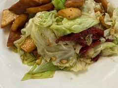 -汗腾格里·风味餐厅(新疆驻京办店)