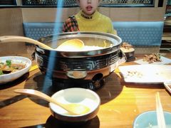 -九锅一堂酸菜鱼(万达广场店)