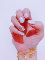 -刘娟美甲沙龙