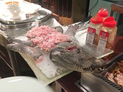 -荣誉国际酒店-云顶旋转餐厅