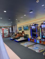 -奈尔宝·国风主题儿童乐园·亲子餐厅(豫园商城店)