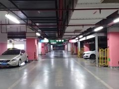 -上海喜玛拉雅酒店-停车场