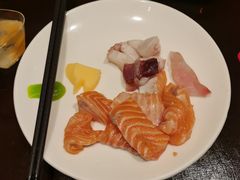 -华美达广场酒店连岛集市西餐厅
