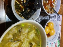 -湘下佬·老长沙吃货铺(酃湖万达店)