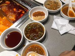 -海底捞火锅(金山百联店)