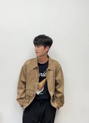 -一家只做男发烫染的店