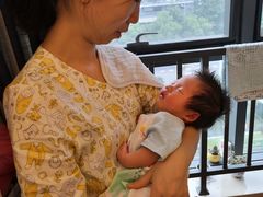 -爱的果实月嫂育婴师(世纪东方店)