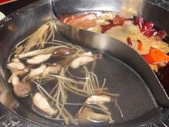 -大龙辣火锅·龙虾·烧烤(湖滨新天地店)