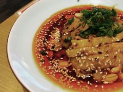 -渝信川菜 · 川味家常菜(财富购物中心店)