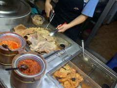 -海口骑楼小吃街