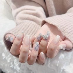 -悦指间美甲美睫