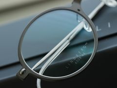 -目艮眼镜SHOWROOM(品牌集合店)