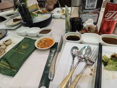 -庖丁兄弟干式熟成牛排自助餐厅(仁恒伊势丹店)