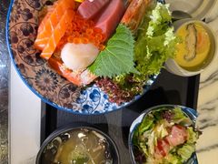 -家贺屋刺身寿司专门店