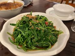 -益华家菜屋(世茂店)