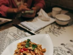 -奉天掌柜·非遗猪手·笨饺子(崇山路店)